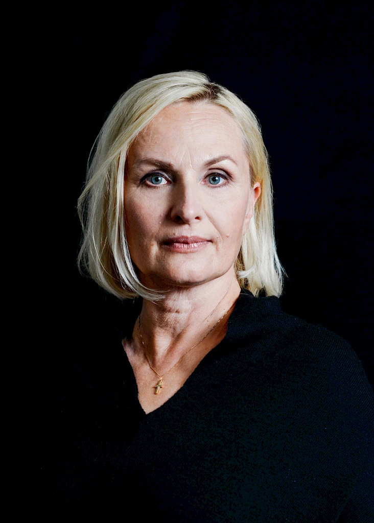 Sara Paavolaisen muotokuva
